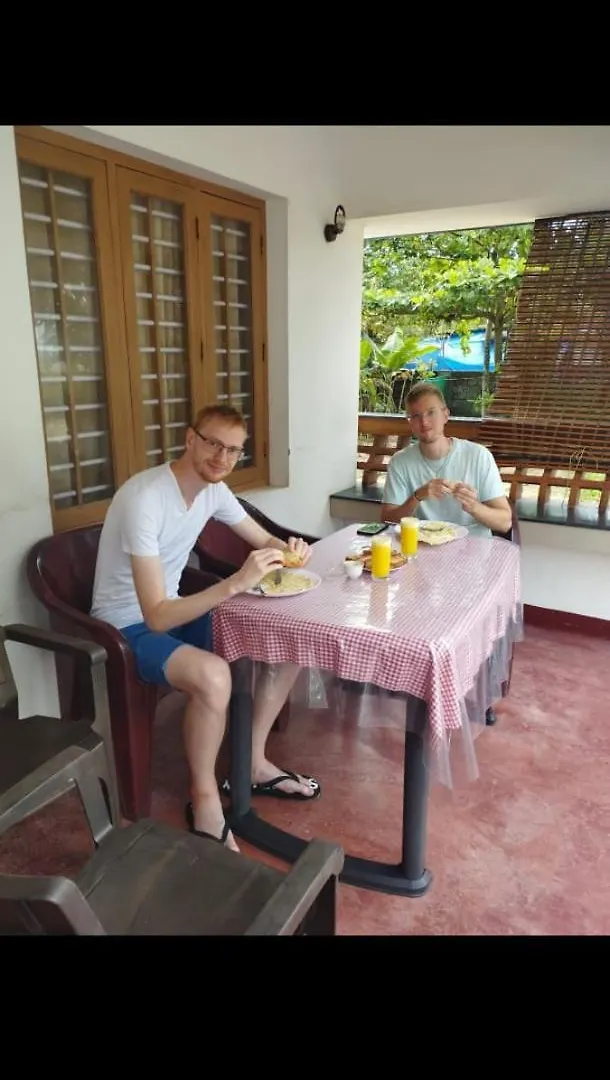 מאראריקולם Marari Anna Beach Homestay 0*,  הודו